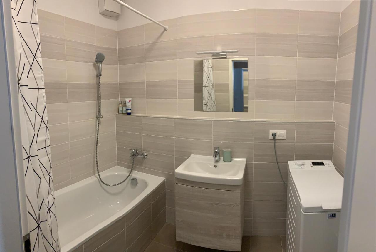 Greenbay Golf Apartments Trencin Bagian luar foto