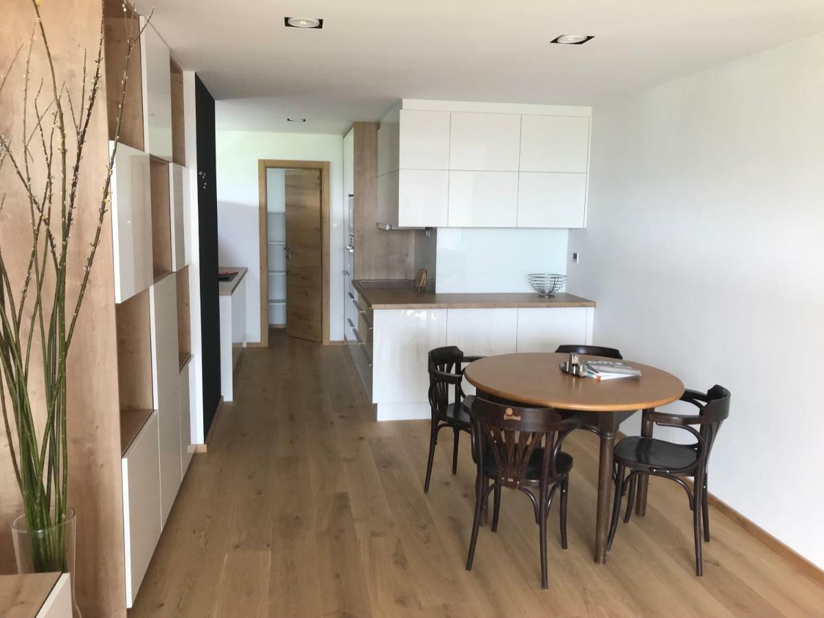 Greenbay Golf Apartments Trencin Bagian luar foto