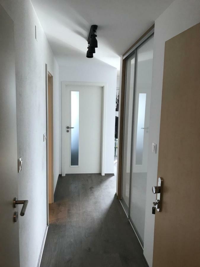 Greenbay Golf Apartments Trencin Bagian luar foto